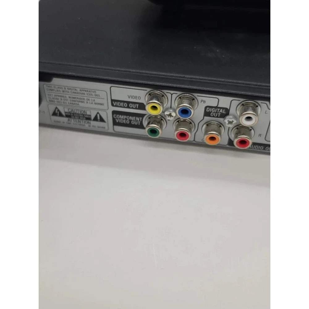 Sony DVP-SR200P DVD CD Player Progressive Scan Black with Remote Control